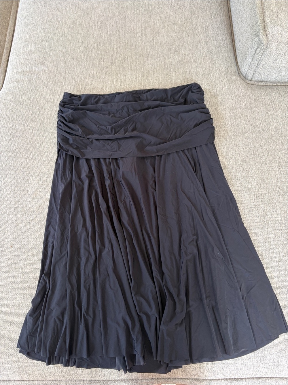SKIMS Black Foldover Waist A-Line Pleated Skirt